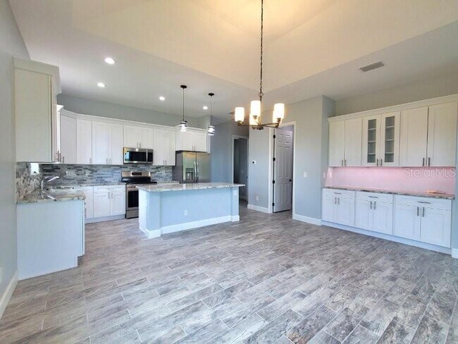 Photo - 1038 San Cristobal Ave