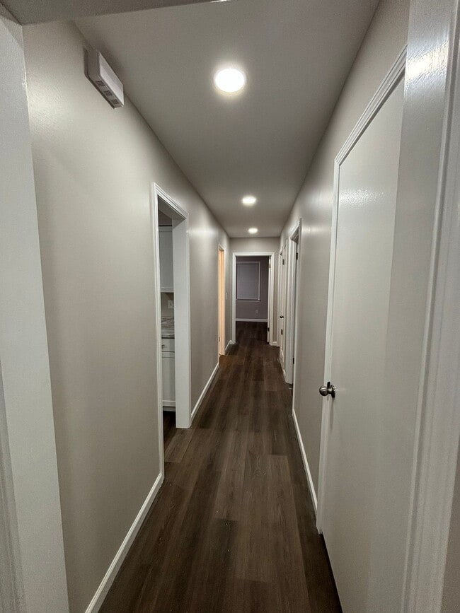 Photo - 3992 Ridgedale St