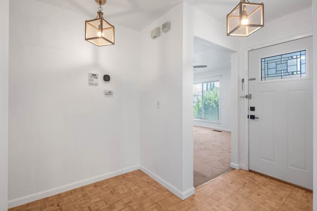 Photo - 2225 Mt Whitney Dr