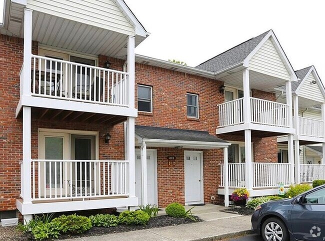 Building Photo - 4615 Chestnut Ridge Rd Rental