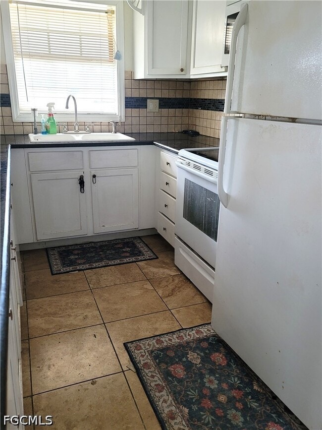 Photo - 2931 Grand Ave