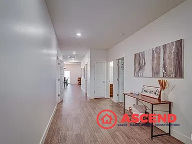 Photo - Phenomenal Home In Gossamer Grove!