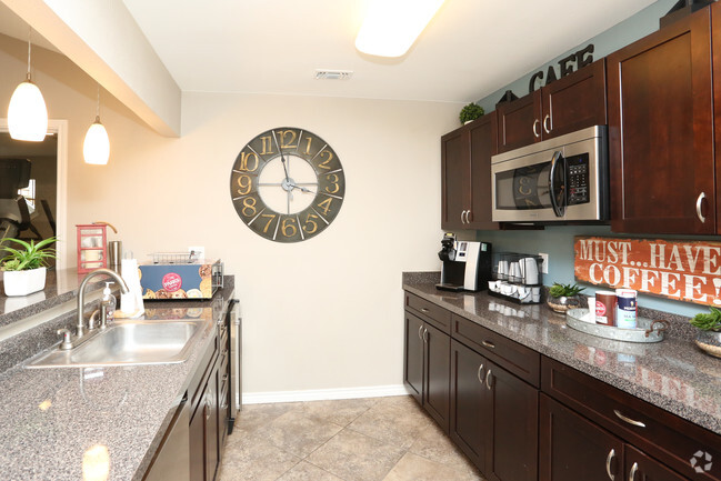 Clubhouse Kitchen - The Hills on Huebner Apartments