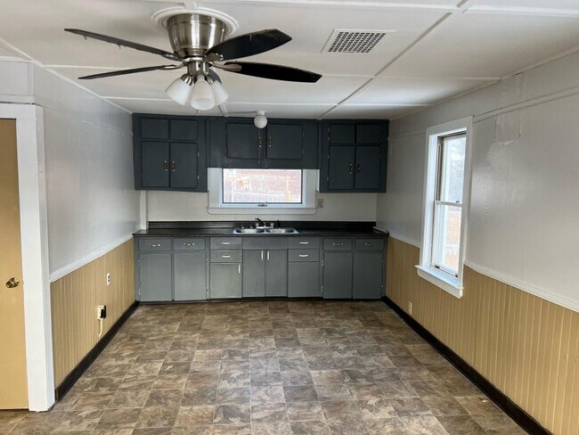 Photo - 131 Union St