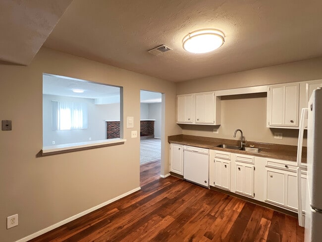 Photo - Cedar Heights