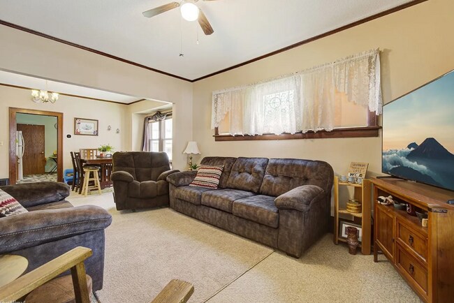 Photo - 317 Belgrade Ave