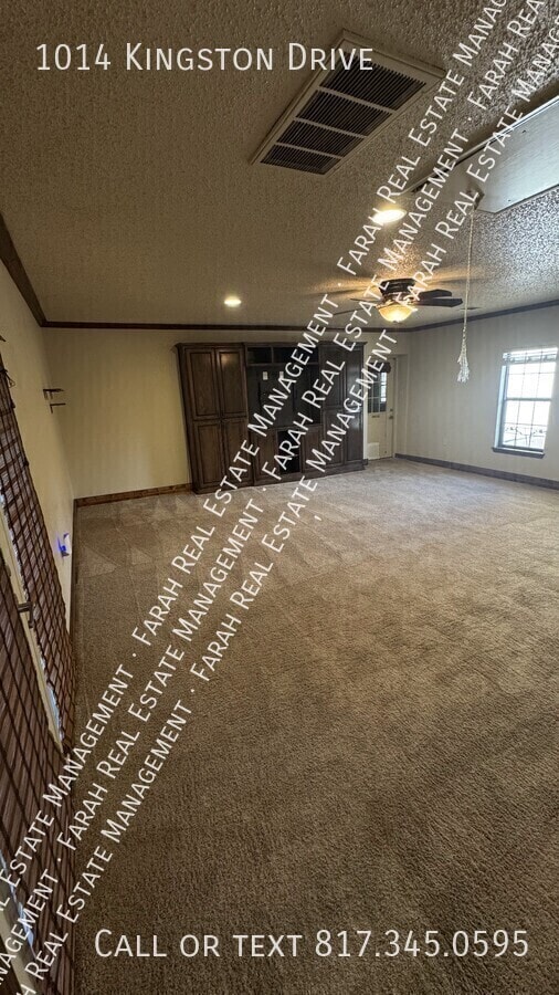 Photo - 1014 Kingston Dr