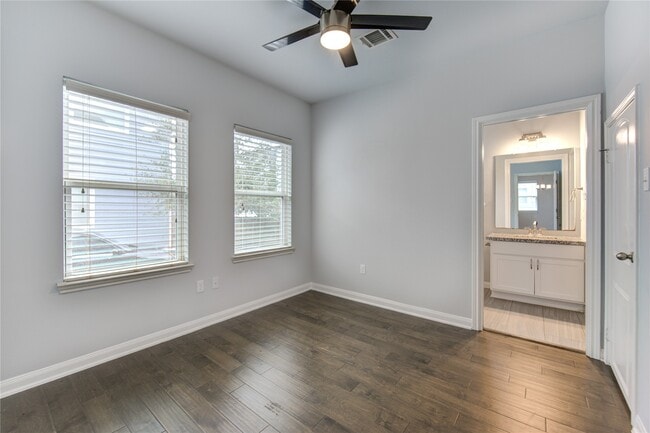 Photo - 1115 Bunton St