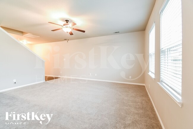 Photo - 5931 Golden Cove Rd