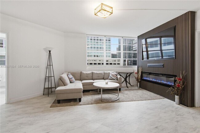 801 Brickell Bay Dr