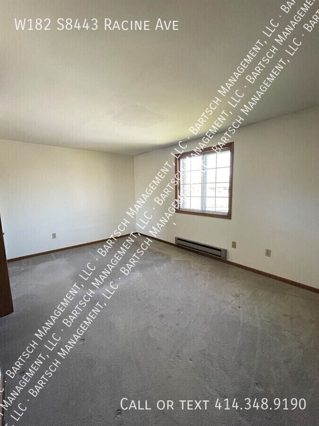 Photo - W182s8443-S8443 Racine Ave