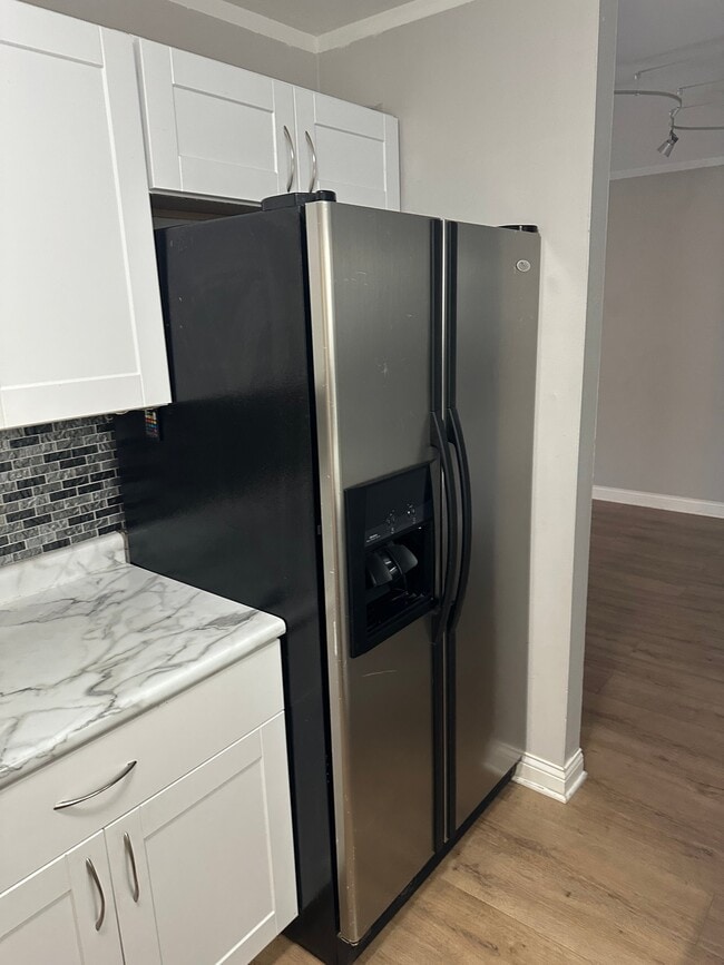Photo - 930 Beau Dr Unidad 204