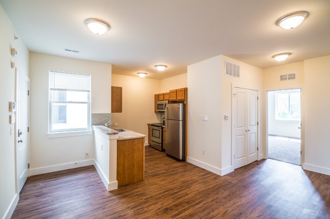 Photo - 411 N 34th St Unit Floor Plan 3