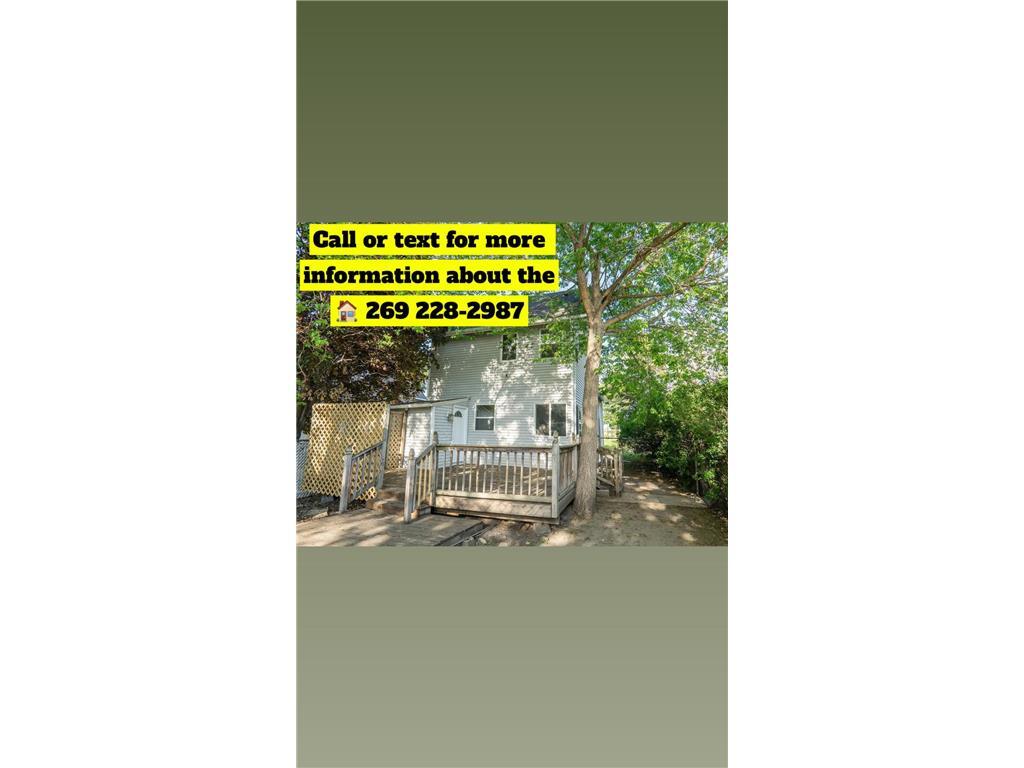 Photo - 1606 Johnson St NE