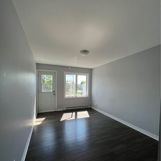 Building Photo - 1 Rue Fortier Unit B