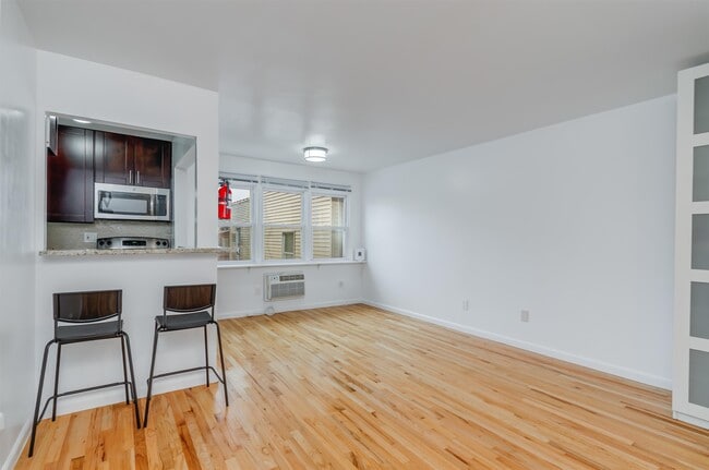 Photo - 310 70th St Unit 1E