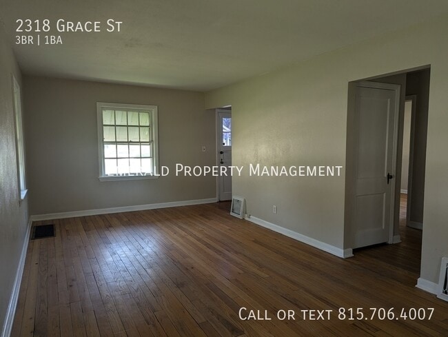 Photo - 2318 Grace St