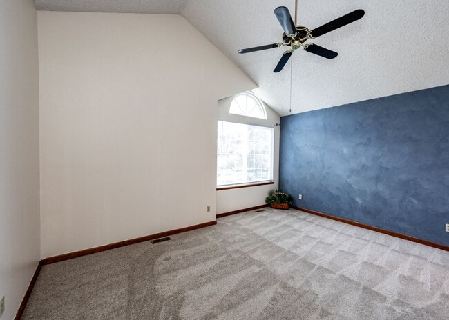 Photo - NW Home in Mt Shadows in D20
