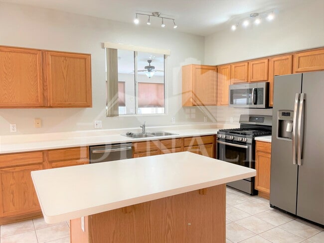 Photo - 16247 W Jackson St