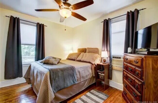Photo - 32 Turner Ave Unit 32 Turnor Ave