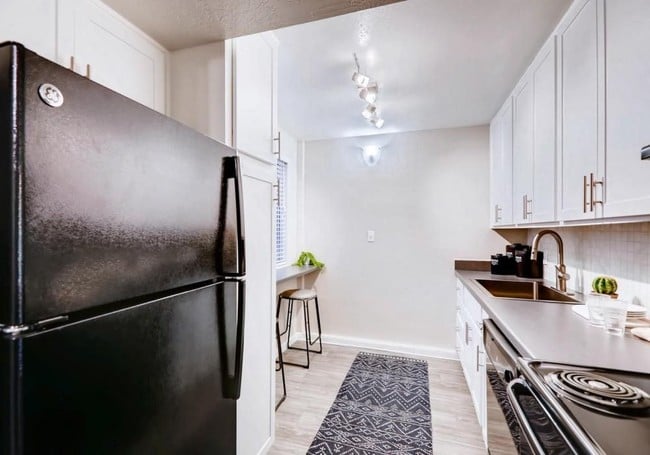 The Glen at Old Town apartments — community photo