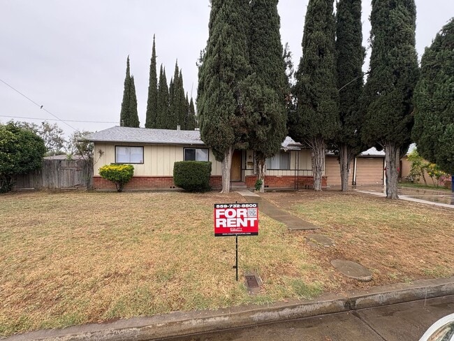 Photo - 690 W North Way