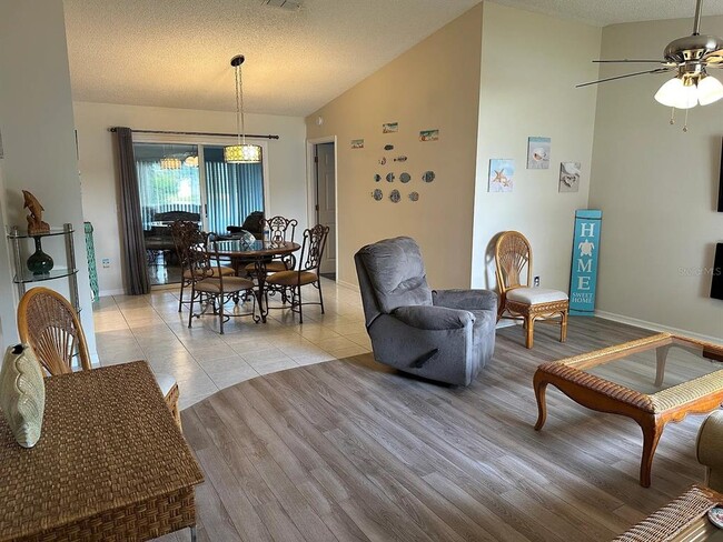 Photo - 17808 SE 107th Terrace