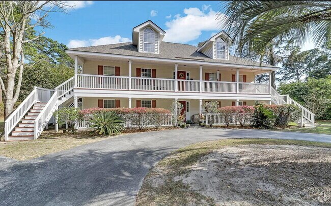 Building Photo - Duplex Apartment Close to Downtown Bluffton! Unit B
