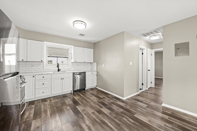 Photo - 516 Ave E Unit 2
