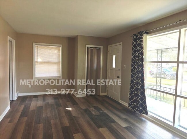 Photo - 32139 Balmoral St
