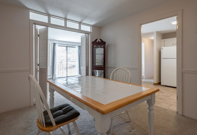 Photo - 36 English Village Rd Unit 202R