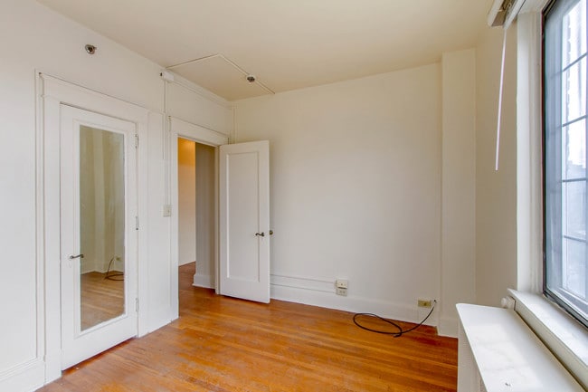 Birchwood at Rodney Court 62+ Community