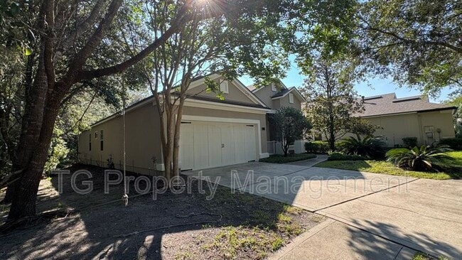 Photo - 614 Loire Ct