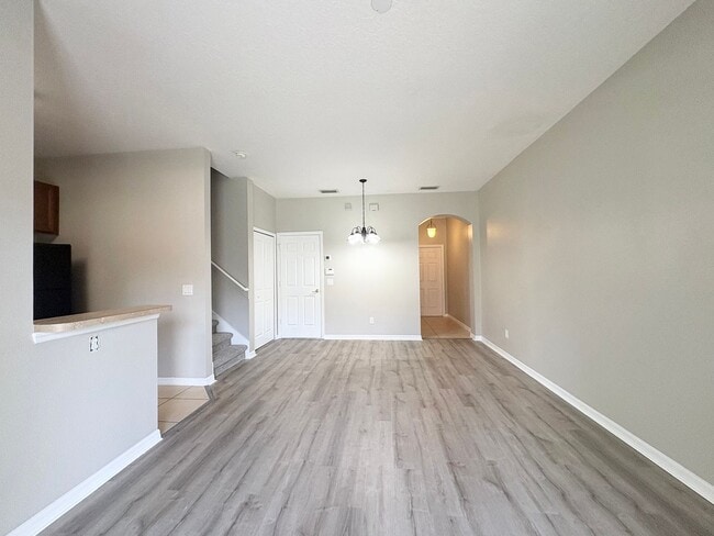 Photo - Gated 3B/2.5B Sanford Townhome ~ Fresh paint! ~ New flooring!