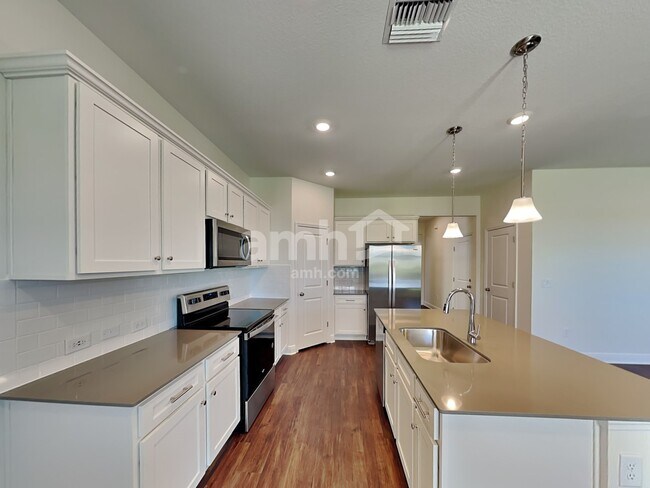 Photo - 14620 Cedar Ml Dr