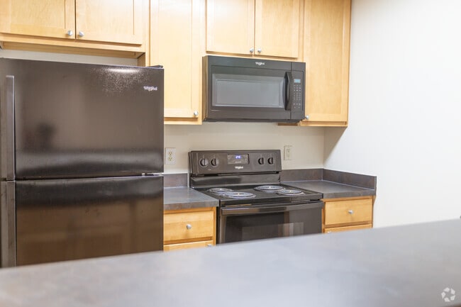 2BR,2BA