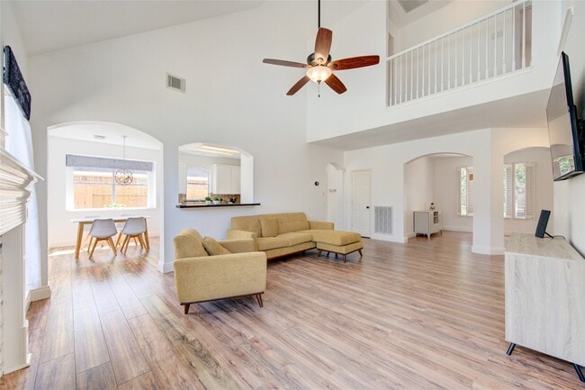 Photo - 6119 Rachels Ct