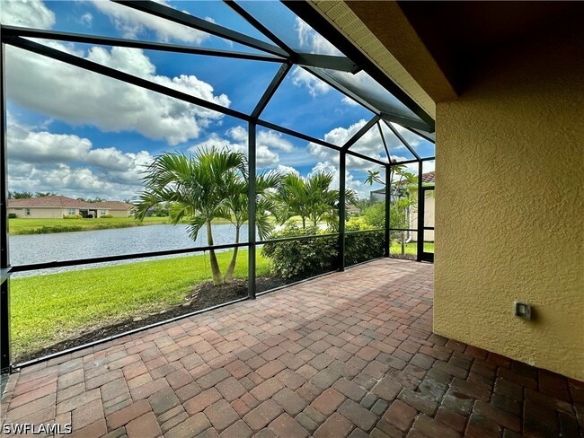 Photo - 1823 Alameda Dr