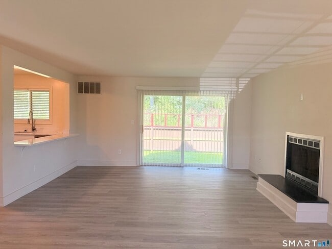 86 Montoya Dr