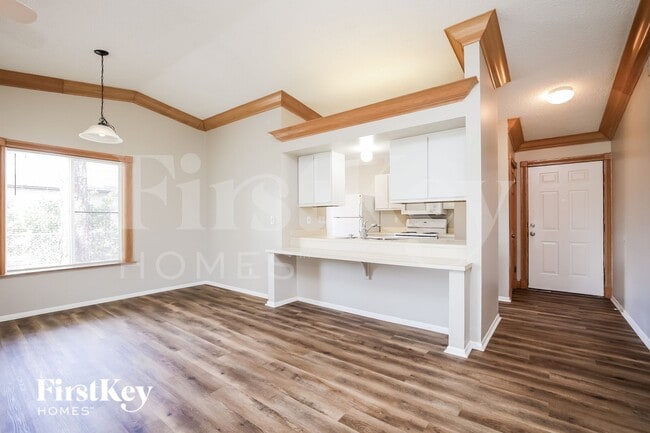 Photo - 17424 Kentucky Rd