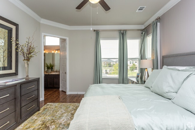 4BR, 3BA - Beijing - 1917 SF - The Arden