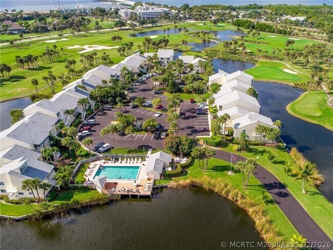 Photo - 5602 NE Gulfstream Way