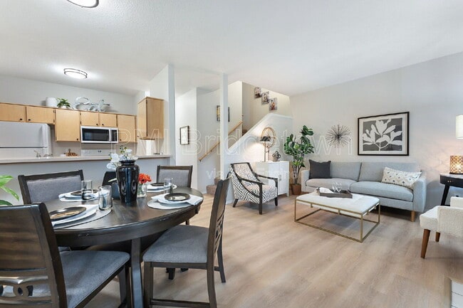 Photo - 2026 Virginia Ln