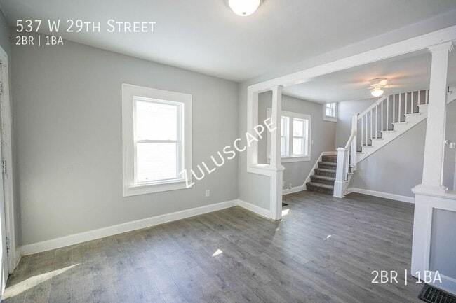 Photo - 537 W 29th St