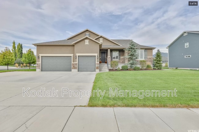 Photo - 1463 Kentucky Derby Way House