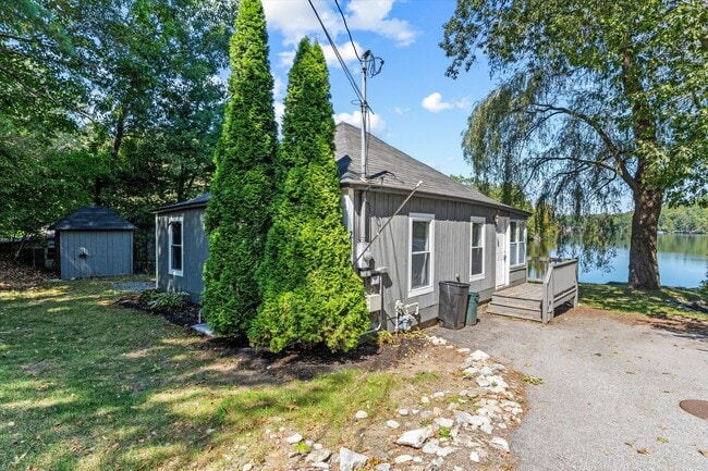 Building Photo - 280 Groton Rd Rental