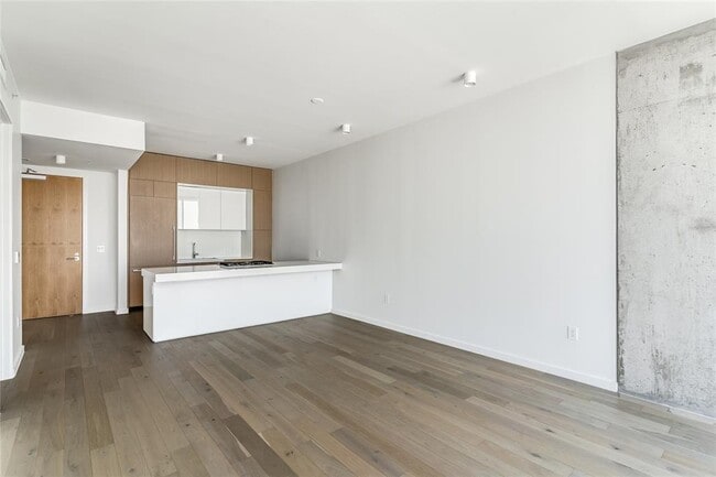 Photo - 313 W 17th St Unit 1202