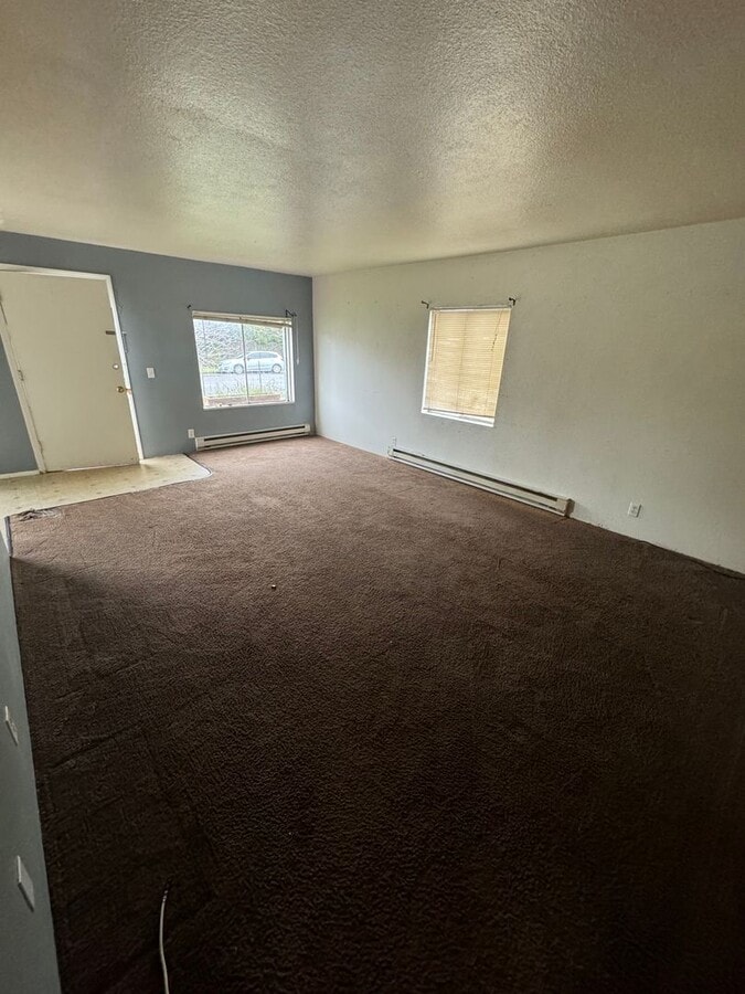 Photo - 216 N 12th St