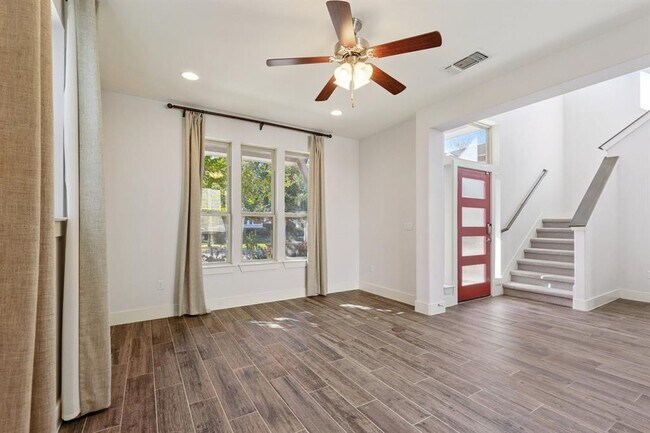 Photo - 6000 Baythorne Dr