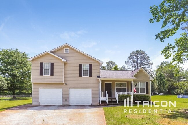Photo - 175 White Pines Dr House